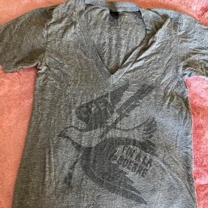 Grey OBEY V-neck Tshirt 🕊️